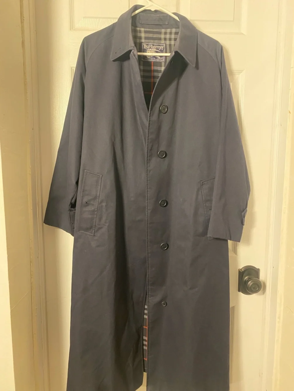 Burberry Navy Trench Coat with Check Lining - Picture 2 of 16